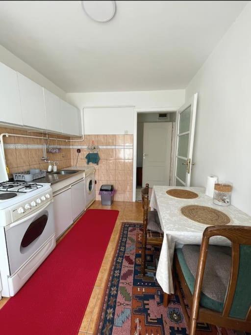 Sarajevo - Bascarsija Apartments Kim Eksteriør bilde